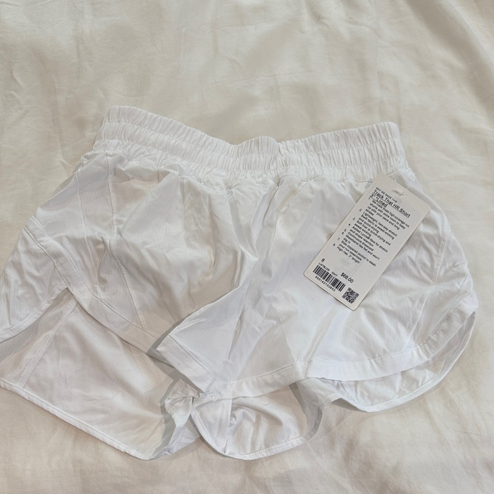 *NWT* Lululemon Track That HR short 3” lined in white